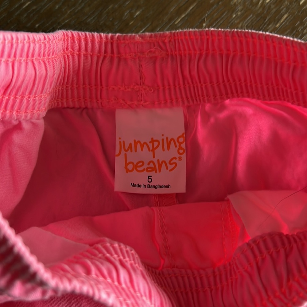 Pink shorts - Picture 4 of 5